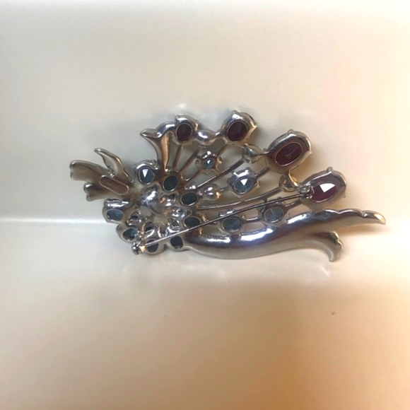 Vintage Eisenberg Ice Brooch - Picture 11 of 12